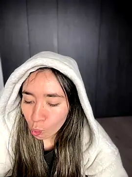 Snapshot of Sophie_LS chatting on October 2025 07:47:02 PM Sophie LS online show from October 2025 07:47:02 PM