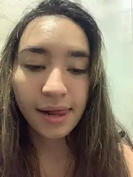 Snapshot of Sophie_LS chatting on October 2025 02:14:02 AM Sophie LS online show from October 2025 02:14:02 AM