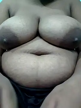 Snapshot of Desi_Mallika chatting on December 2024 05:16:01 AM Desi Mallika online show from December 2024 05:16:01 AM