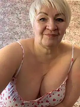 Laura Millf online show from February 2025 07:17:02 AM