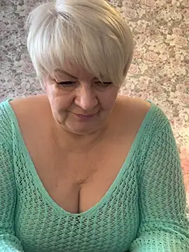 Laura Millf online show from February 2025 07:23:02 AM