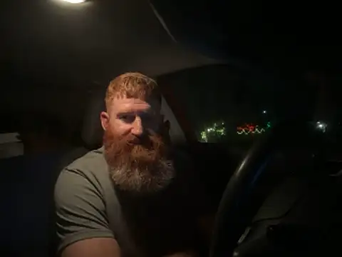 Redfurr69 online show from December 2024 02:27:02 PM