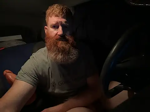 Redfurr69 online show from December 2024 06:13:02 AM