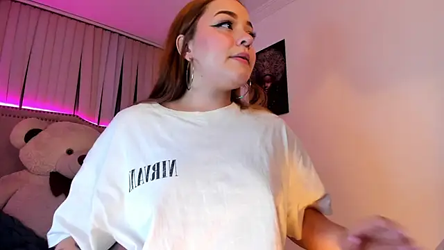 Snapshot of Valentina_Se chatting on December 2024 12:10:02 AM Valentina Se online show from December 2024 12:10:02 AM