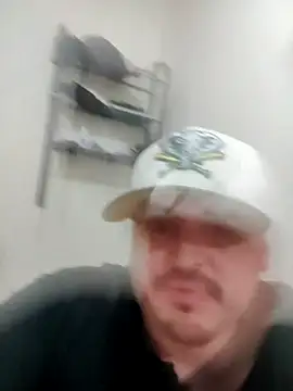 Snapshot of RodeMud chatting on January 2026 07:11:01 PM RodeMud online show from January 2026 07:11:01 PM