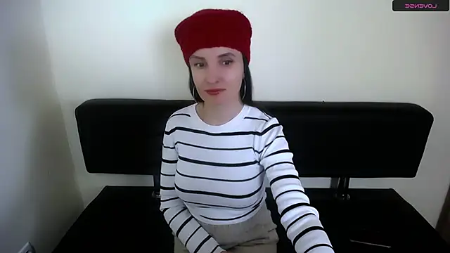 LaimaV  online show from February 2026 10:40:02 AM