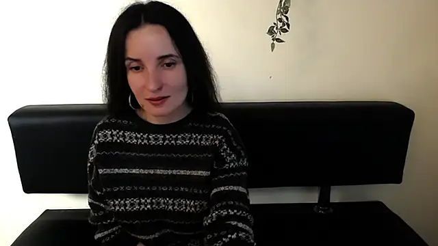 LaimaV  online show from April 2026 05:43:02 PM