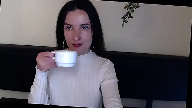 LaimaV  online show from May 2026 09:58:01 AM