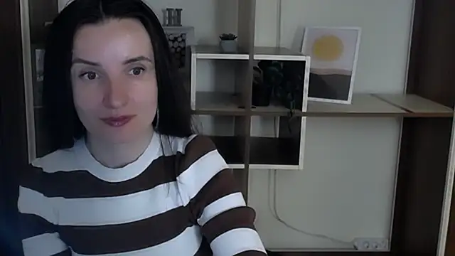 LaimaV  online show from May 2026 05:09:01 PM
