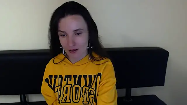 LaimaV  online show from May 2026 08:58:01 PM