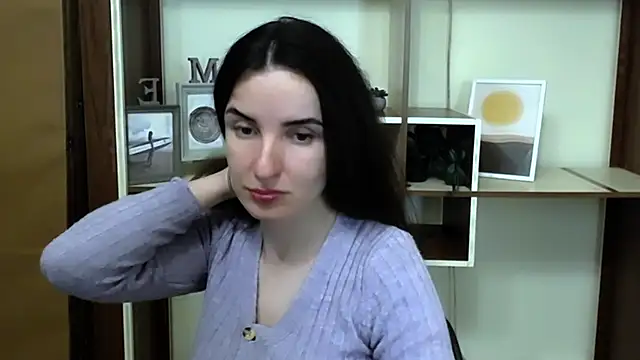 LaimaV  online show from May 2026 05:21:02 PM