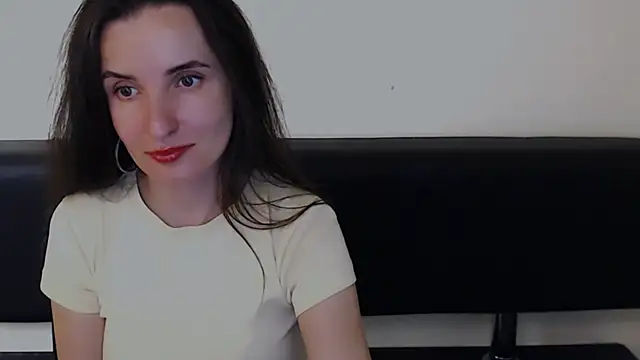 LaimaV  online show from May 2026 06:09:01 PM