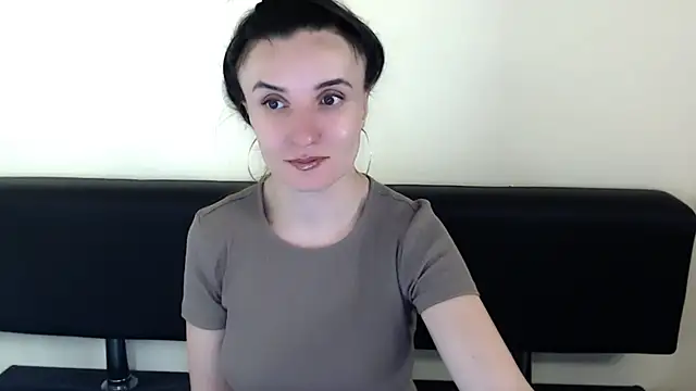 LaimaV  online show from June 2026 09:05:02 PM