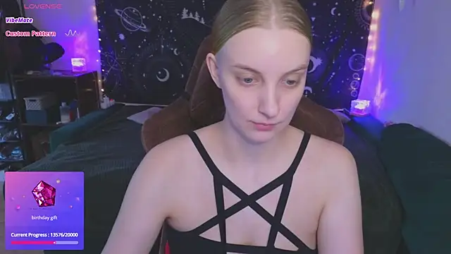 Snapshot of Fluffy_muffin_ chatting on January 2026 08:41:01 AM Fluffy muffin online show from January 2026 08:41:01 AM