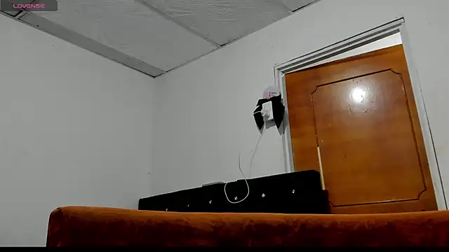 Snapshot of chloe_evanx_ chatting on December 2024 07:36:01 PM chloe evanx online show from December 2024 07:36:01 PM