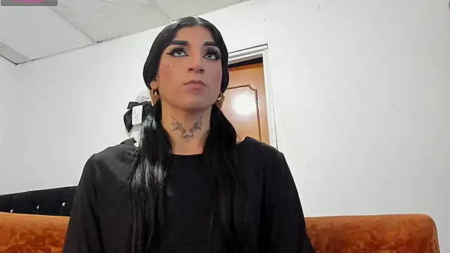 Snapshot of chloe_evanx_ chatting on December 2024 07:11:01 PM chloe evanx online show from December 2024 07:11:01 PM