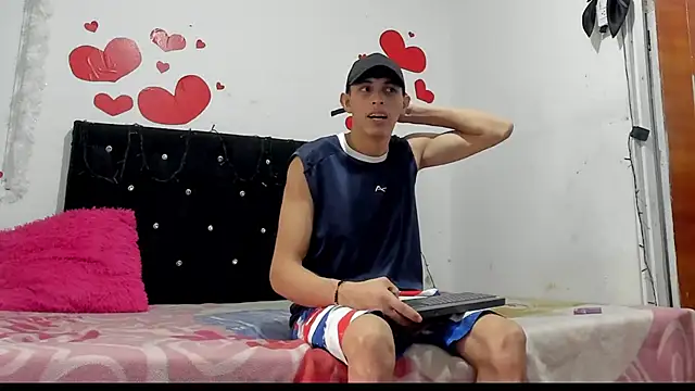 Snapshot of chloe_evanx_ chatting on February 2025 07:14:02 PM chloe evanx online show from February 2025 07:14:02 PM