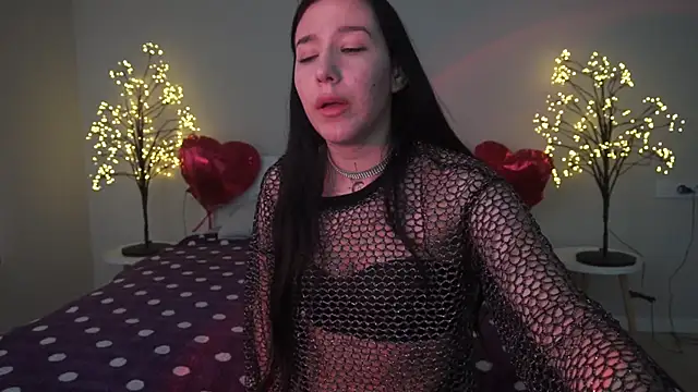 NikkiGoldSide online show from March 2025 02:01:02 PM