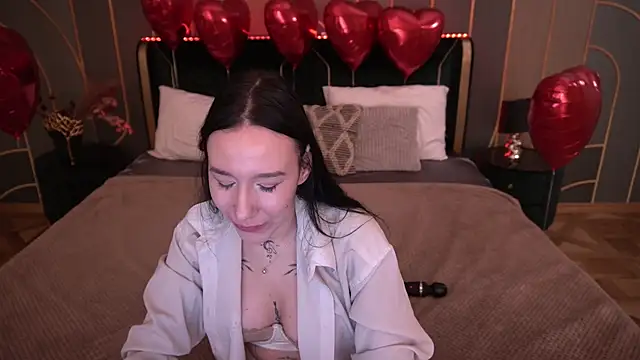 NikkiGoldSide online show from February 2026 12:37:02 AM