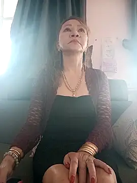 Baby-sexysweet69 online show from October 2025 12:58:01 AM