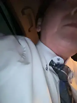 SaneService9 online show from March 2026 07:31:01 PM