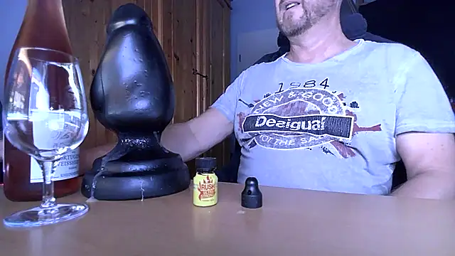 Tom PP cgn online show from September 2025 09:39:02 PM