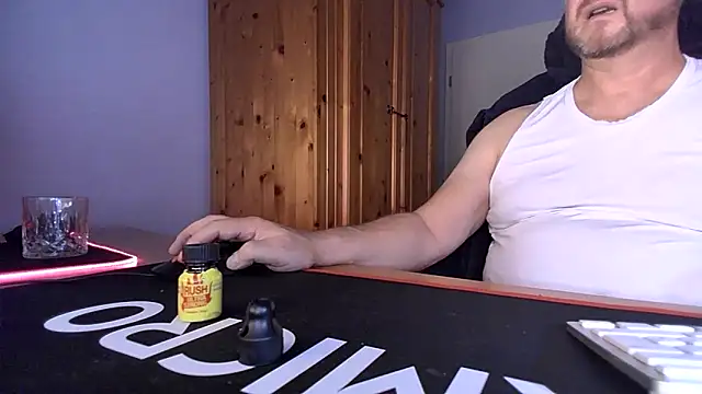 Tom PP cgn online show from October 2025 01:49:01 AM