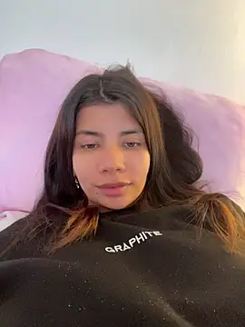 adop me   online show from April 2026 09:50:02 PM