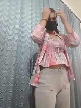 SHALU-KUMARI online show from December 2024 05:55:02 PM