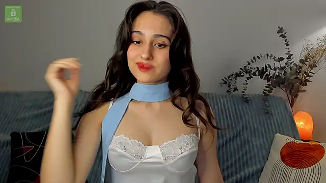 erika hoiree online show from January 2025 08:59:02 PM