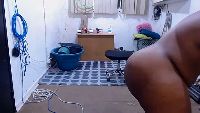 Snapshot of BigbootyNickyx chatting on February 2026 10:47:02 PM BigbootyNickyx online show from February 2026 10:47:02 PM