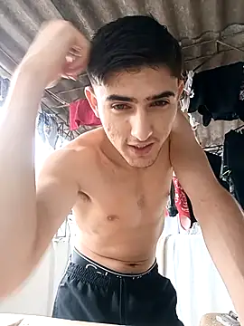 Snapshot of PhilipRich chatting on November 2025 08:08:02 PM PhilipRich online show from November 2025 08:08:02 PM