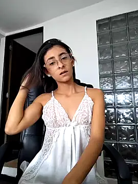 thedianakaro online show from February 2026 08:05:02 PM