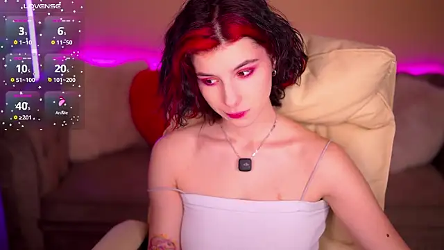 Snapshot of HaylaAmber chatting on March 2026 02:01:01 PM HaylaAmber online show from March 2026 02:01:01 PM