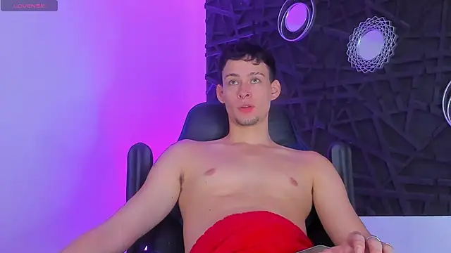 JadeSmiith  online show from January 2025 09:31:01 PM