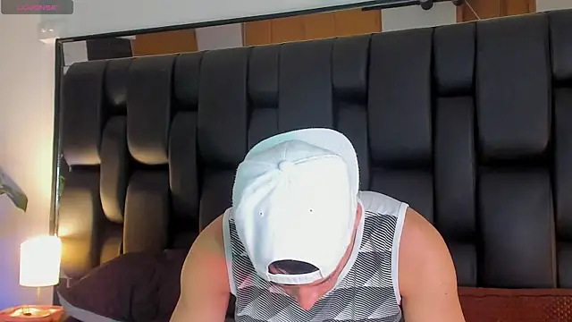 JadeSmiith  online show from January 2026 09:38:02 PM