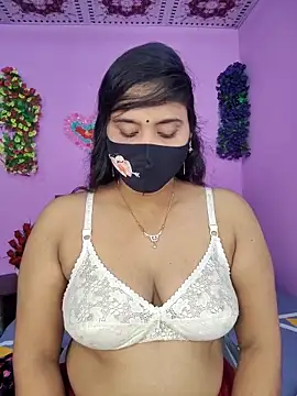 Snapshot of Hot_Maleka chatting on November 2025 04:18:02 PM Hot Maleka online show from November 2025 04:18:02 PM