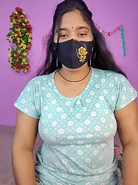 Snapshot of Hot_Maleka chatting on December 2025 01:45:02 AM Hot Maleka online show from December 2025 01:45:02 AM