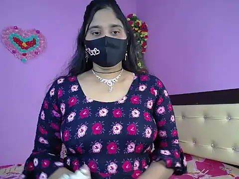 Snapshot of Hot_Maleka chatting on February 2026 04:49:02 PM Hot Maleka online show from February 2026 04:49:02 PM