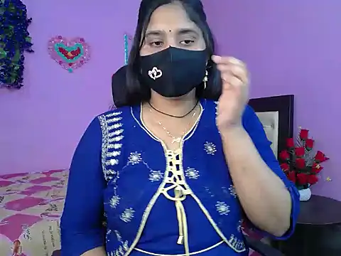 Snapshot of Hot_Maleka chatting on March 2026 04:46:02 PM Hot Maleka online show from March 2026 04:46:02 PM