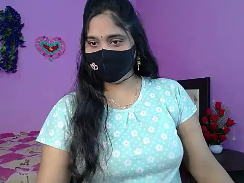 Snapshot of Hot_Maleka chatting on March 2026 04:43:01 PM Hot Maleka online show from March 2026 04:43:01 PM