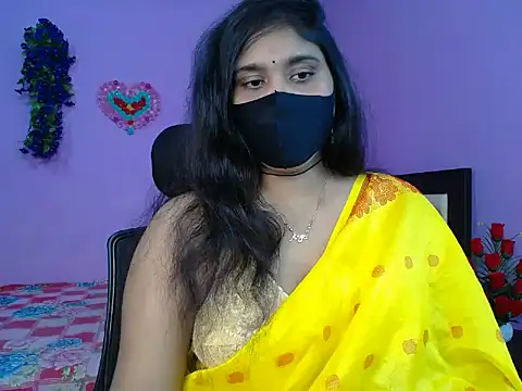 Snapshot of Hot_Maleka chatting on April 2026 04:45:01 PM Hot Maleka online show from April 2026 04:45:01 PM