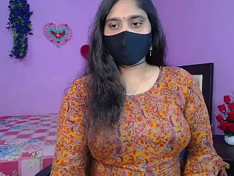 Snapshot of Hot_Maleka chatting on April 2026 05:06:02 PM Hot Maleka online show from April 2026 05:06:02 PM