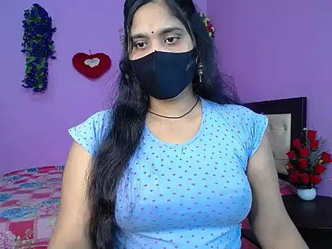 Snapshot of Hot_Maleka chatting on April 2026 04:46:02 PM Hot Maleka online show from April 2026 04:46:02 PM