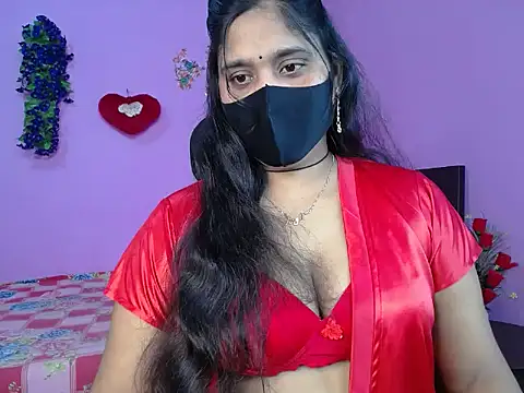 Snapshot of Hot_Maleka chatting on April 2026 04:43:02 PM Hot Maleka online show from April 2026 04:43:02 PM