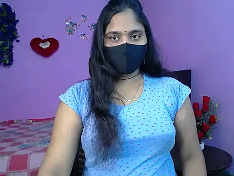 Snapshot of Hot_Maleka chatting on April 2026 04:35:02 PM Hot Maleka online show from April 2026 04:35:02 PM