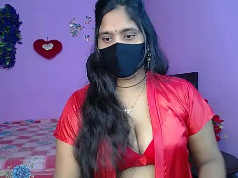 Snapshot of Hot_Maleka chatting on May 2026 04:34:01 PM Hot Maleka online show from May 2026 04:34:01 PM