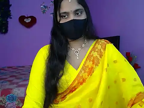 Snapshot of Hot_Maleka chatting on May 2026 04:48:02 PM Hot Maleka online show from May 2026 04:48:02 PM