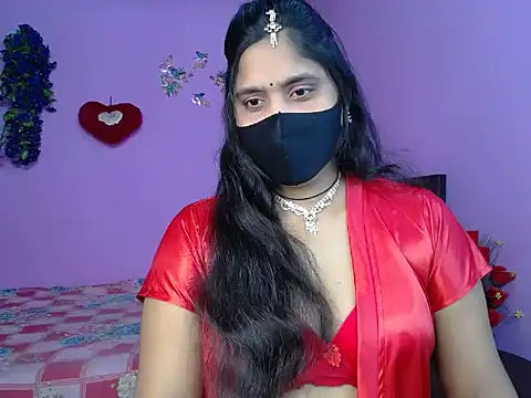 Snapshot of Hot_Maleka chatting on May 2026 04:34:01 PM Hot Maleka online show from May 2026 04:34:01 PM