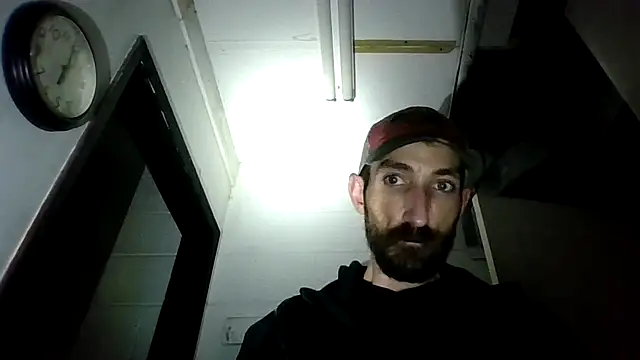 SlammyDjr online show from November 2025 01:58:01 PM